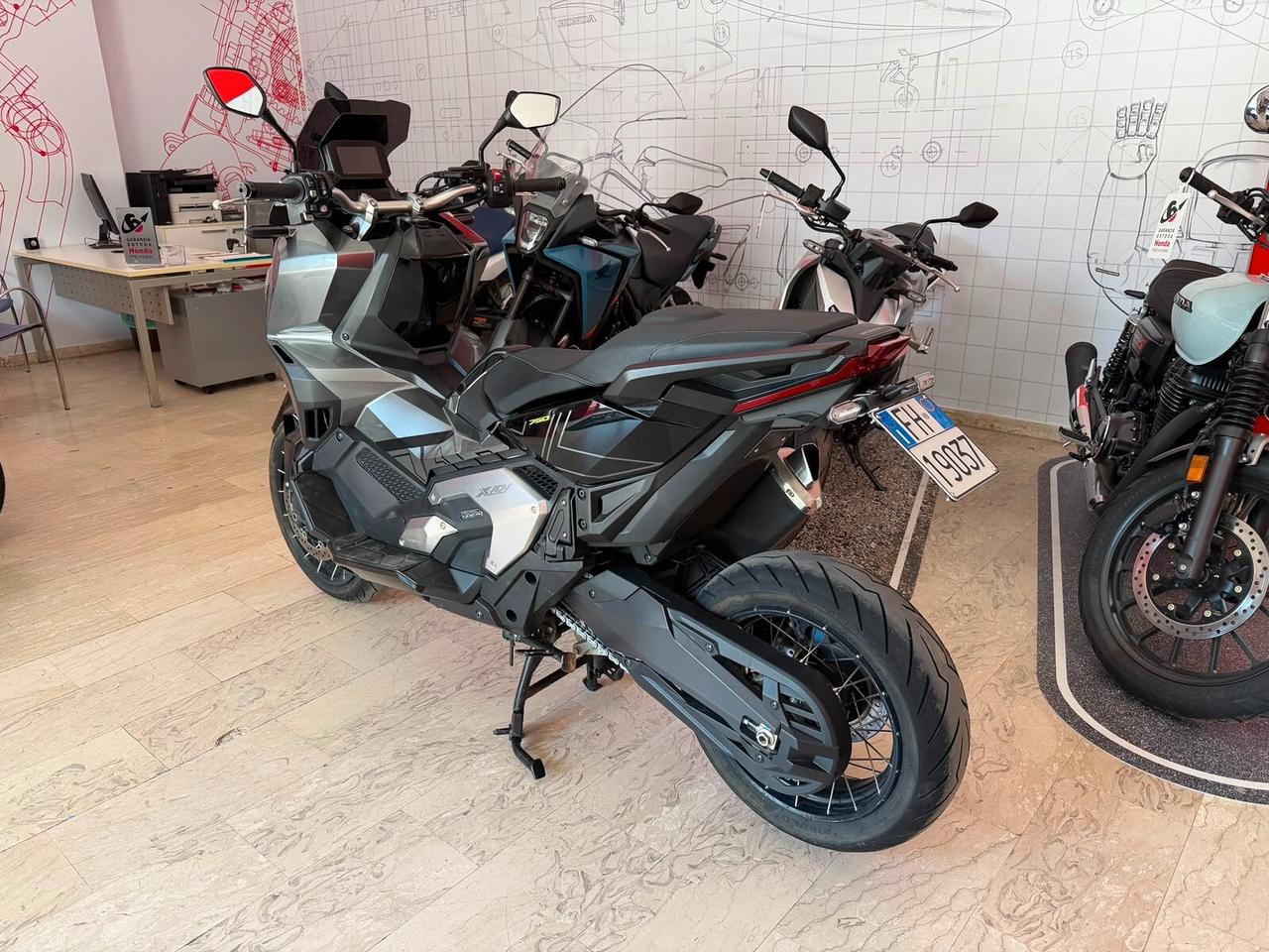 Honda X-ADV 750 SPECIAL EDITION