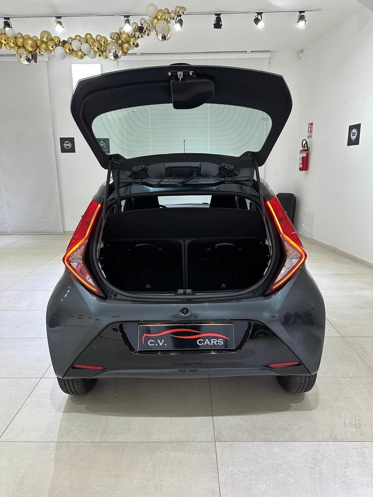 Toyota Aygo CONNECT 1.0 VVT-i 72 CV 5 PORTE X-CLUSIV MMT AUTOMATICA