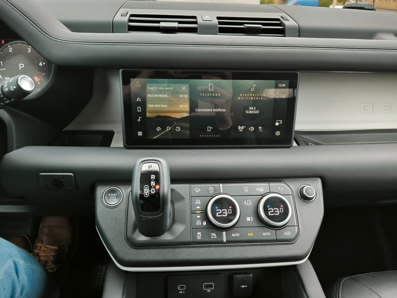 Land Rover Defender 90 3.0D I6 200 CV AWD Auto SE