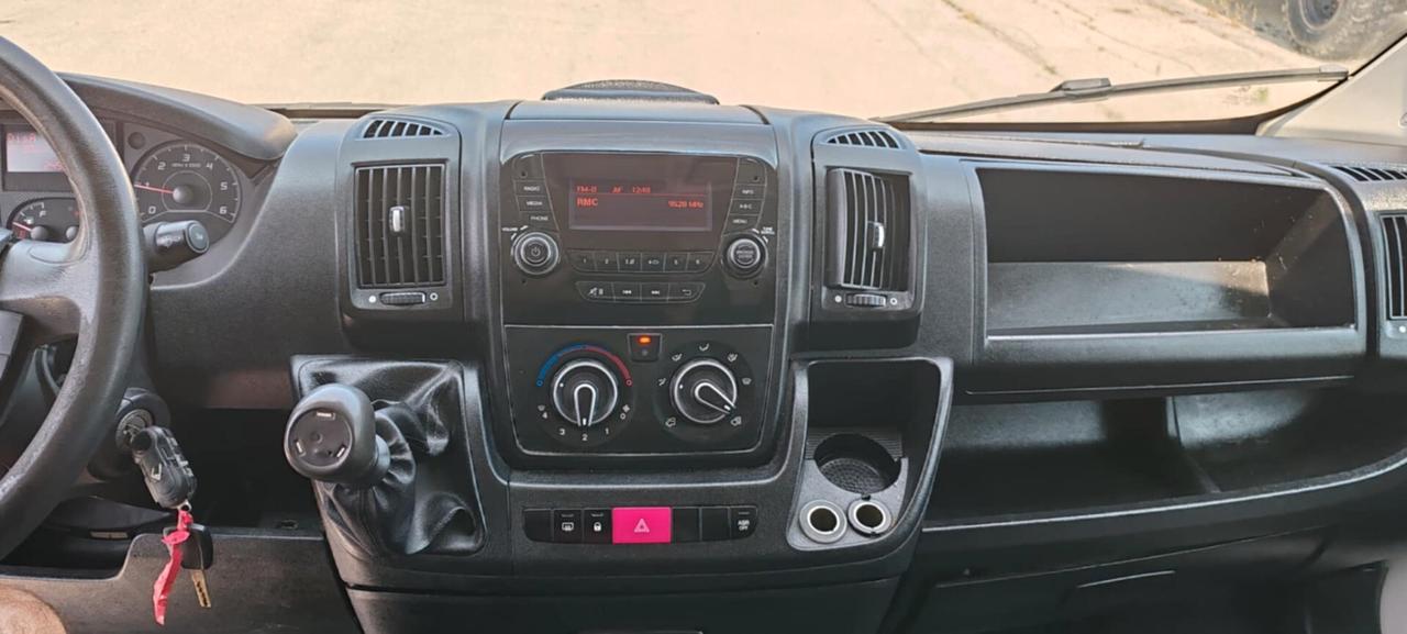 Peugeot Boxer 335 2.2 HDi 130CV Furgone Alto