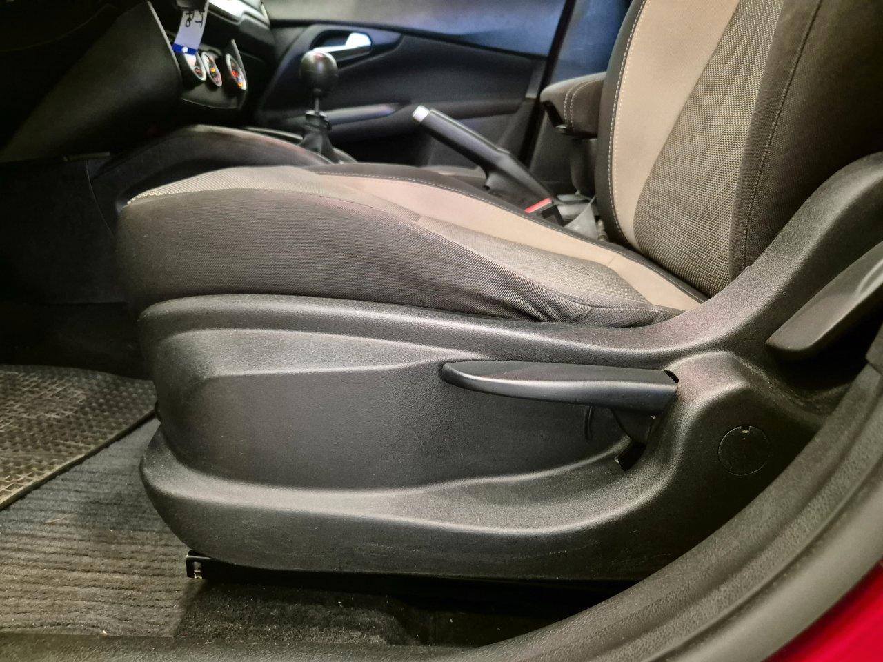 Fiat Tipo 4p 1.4 Opening Edition 95cv - UNIPROPRIETARIO - NEOPATENTATI - Sens. Park. - Bluetooth - Clima