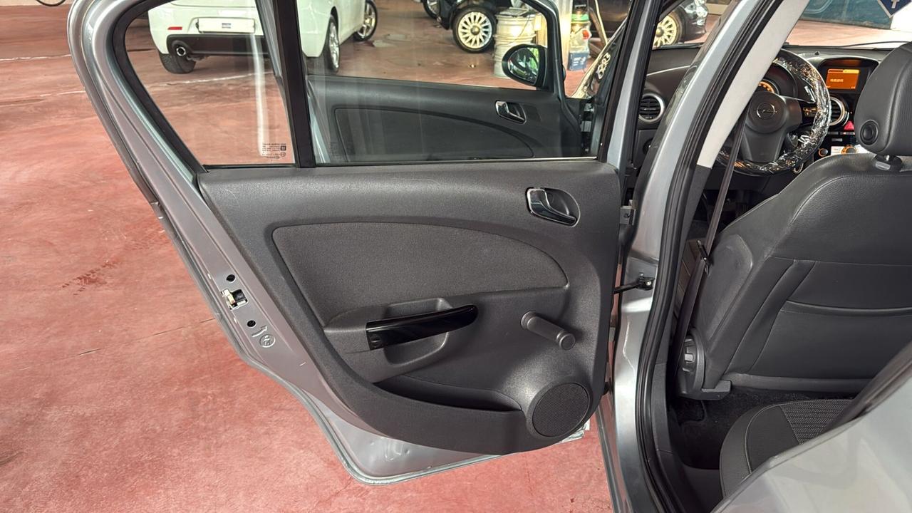 Opel Corsa 1.2 85CV 5 porte GPL-TECH Ecotec