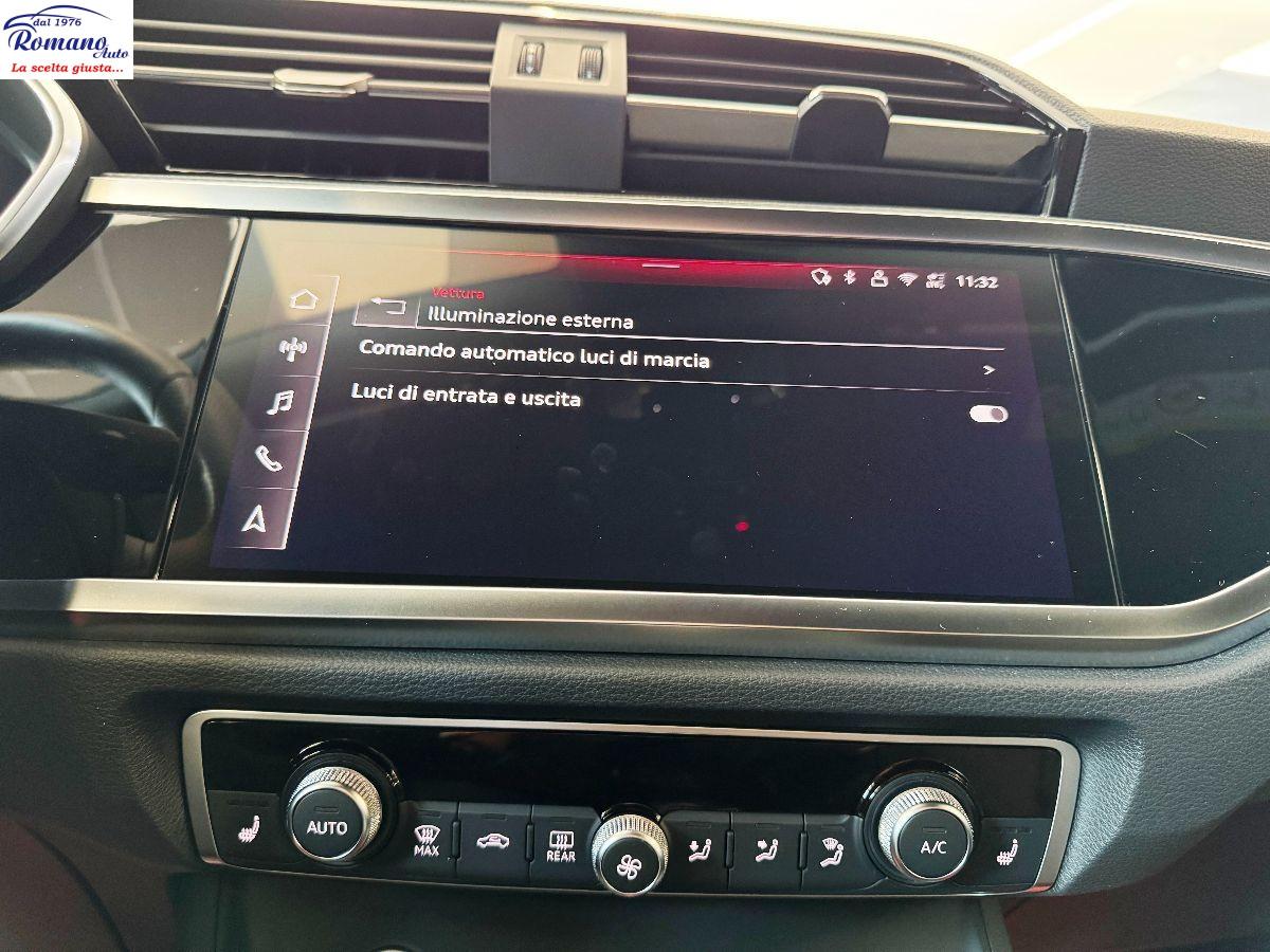 Audi Q3 SPB 35 TDI S tronic Identity Black /PELLE/R20