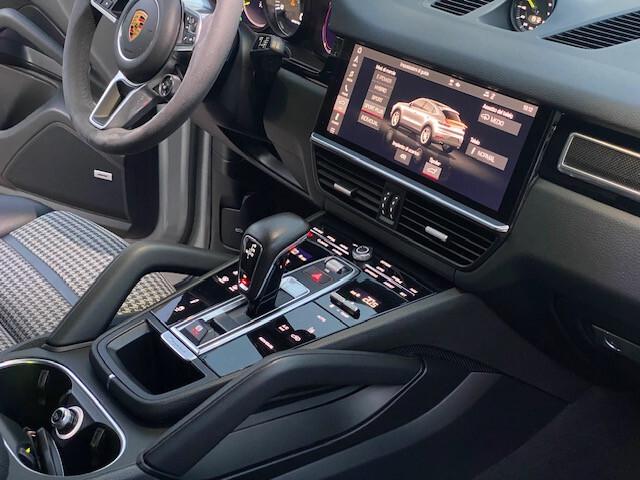 Porsche Cayenne Coupé 3.0 V6 E-Hybrid