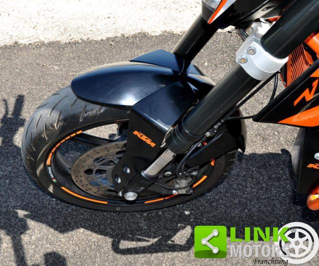 KTM 690 Duke ABS Del 2012