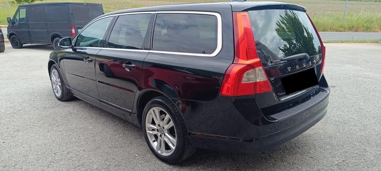 Volvo V70 D3 Geartronic Momentum