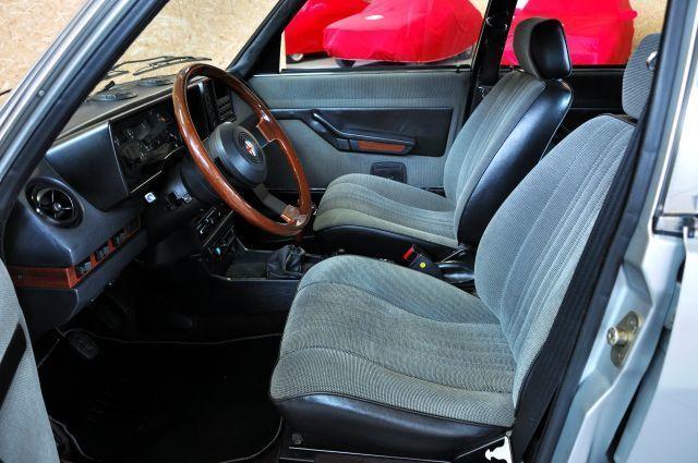 Alfa Romeo Alfetta 2.0 CEM restauro totale UNICA targa MI!