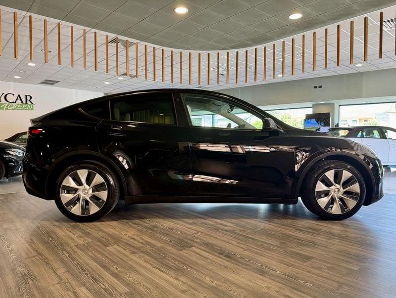 Tesla Model Y Model Y Long Range AWD