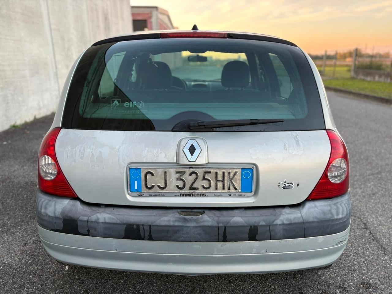Renault Clio 1.2 16V 5 porte NEOPATENTATI
