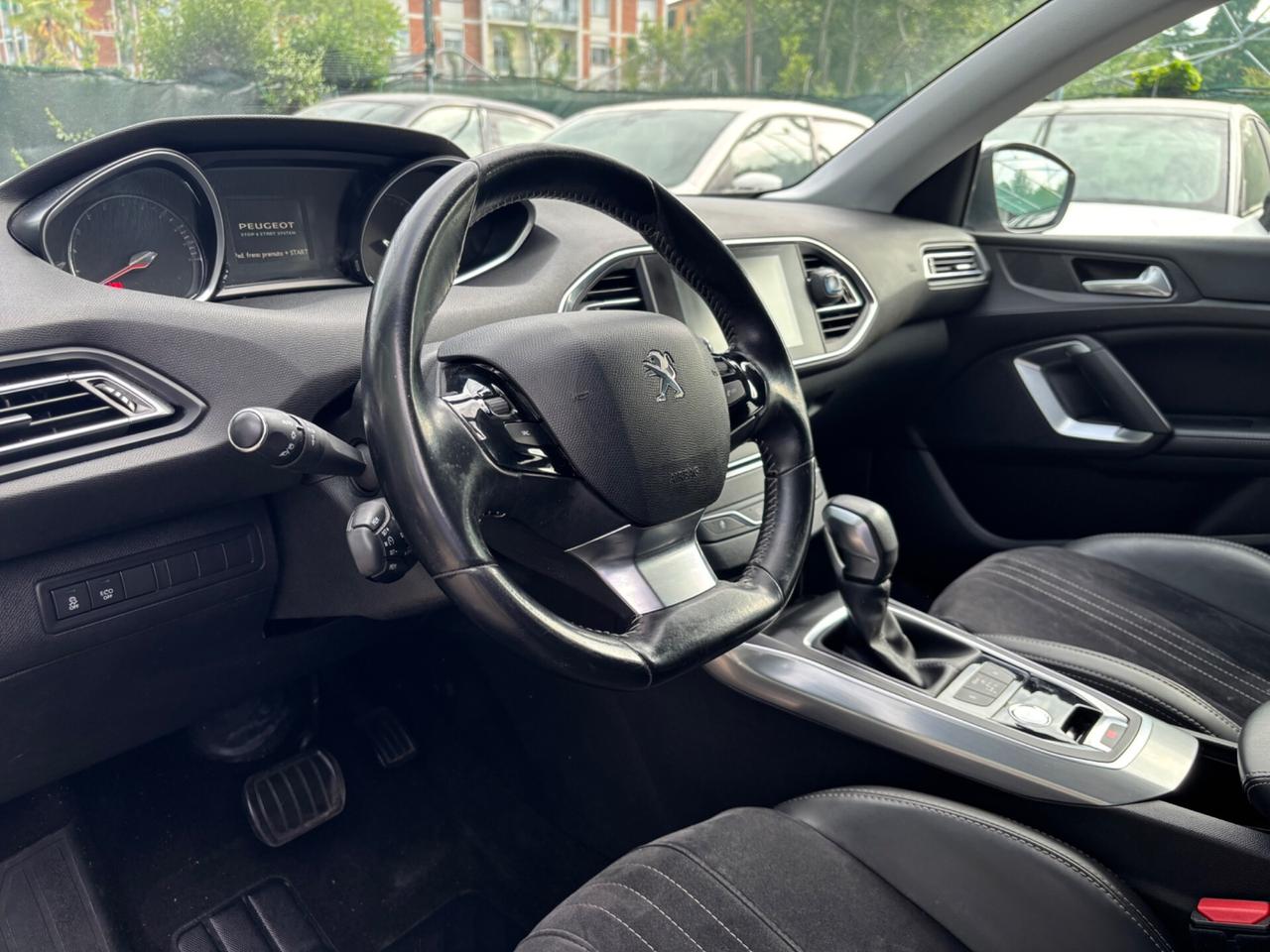 Peugeot 308 1.6 hdi 120cv automatica SW Allure