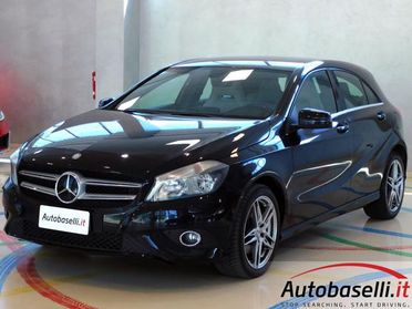 MERCEDES-BENZ A 180 180 SPORT AUTOMATICA 122CV