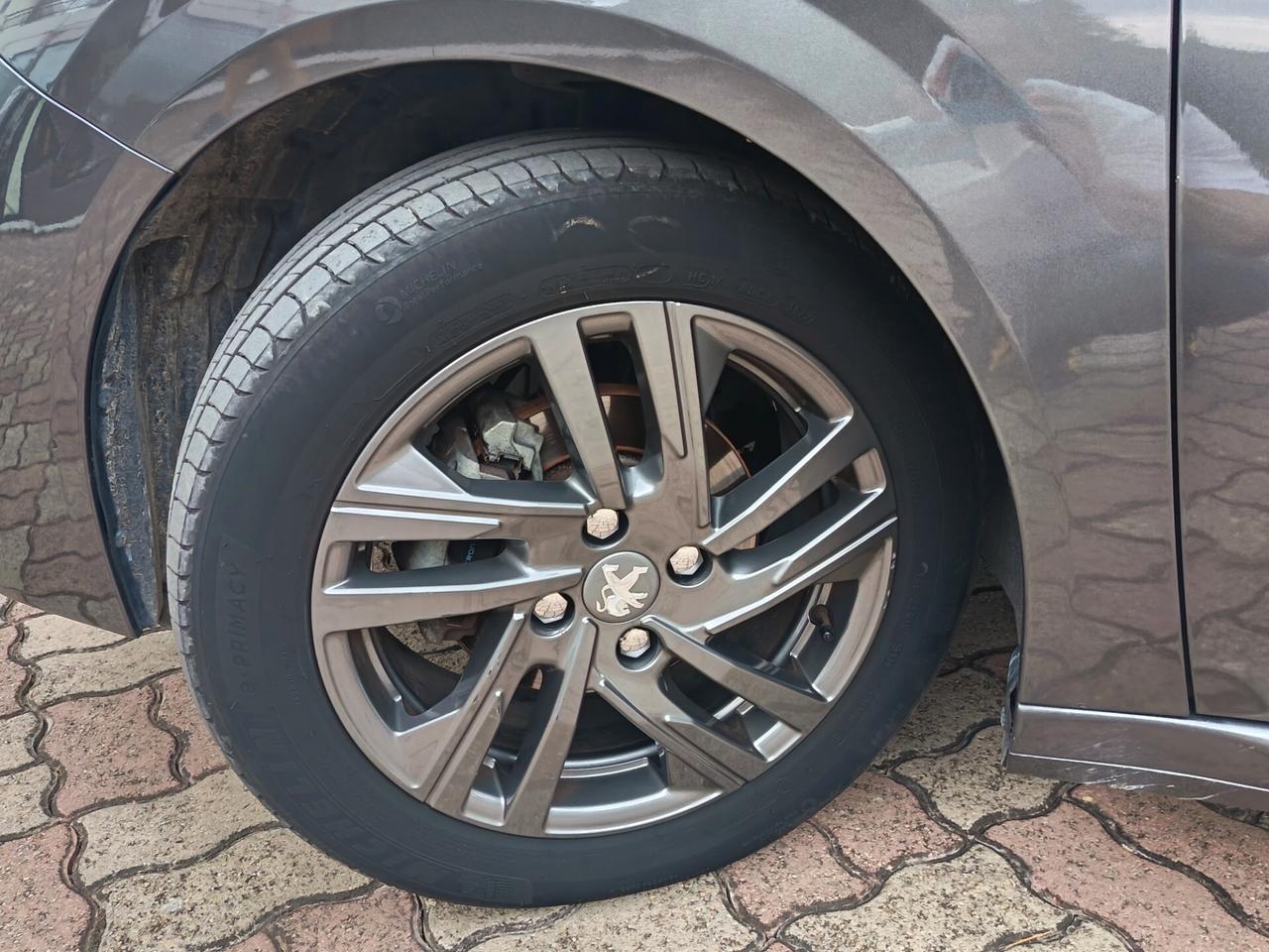 Peugeot 208 PureTech 100 Stop&Start 5 porte Active Pack