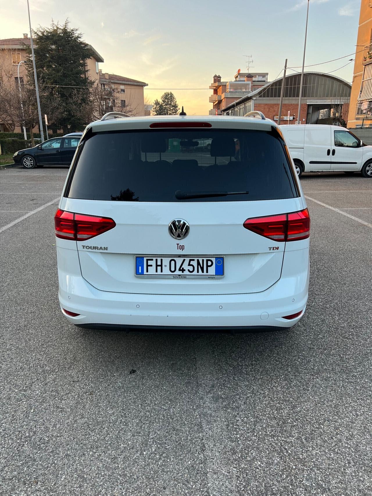 Volkswagen Touran 1.6 TDI 115 CV SCR DSG Business BlueMotion Technology