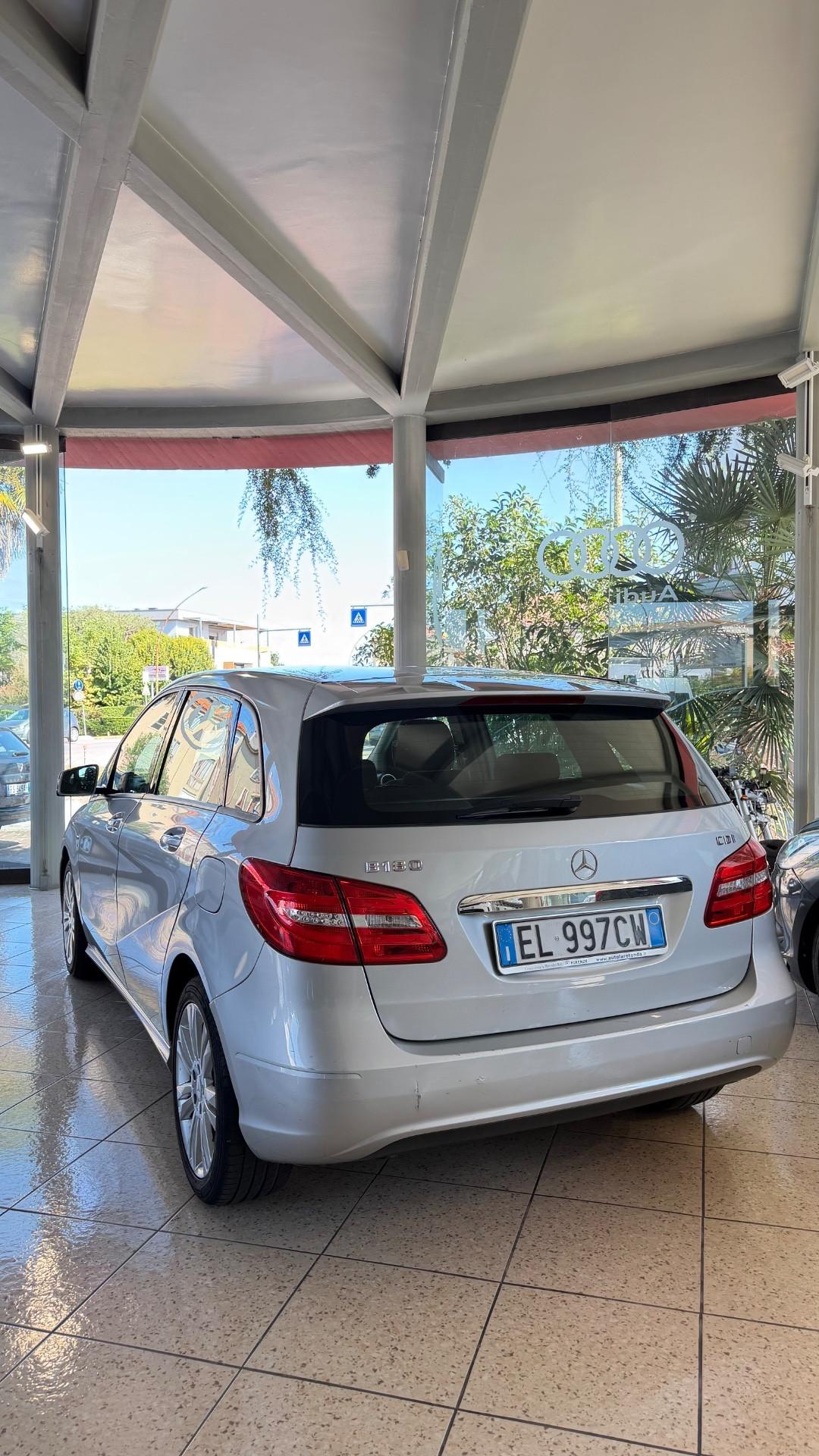 Mercedes-benz B 180 CDI BlueEFFICIENCY Premium