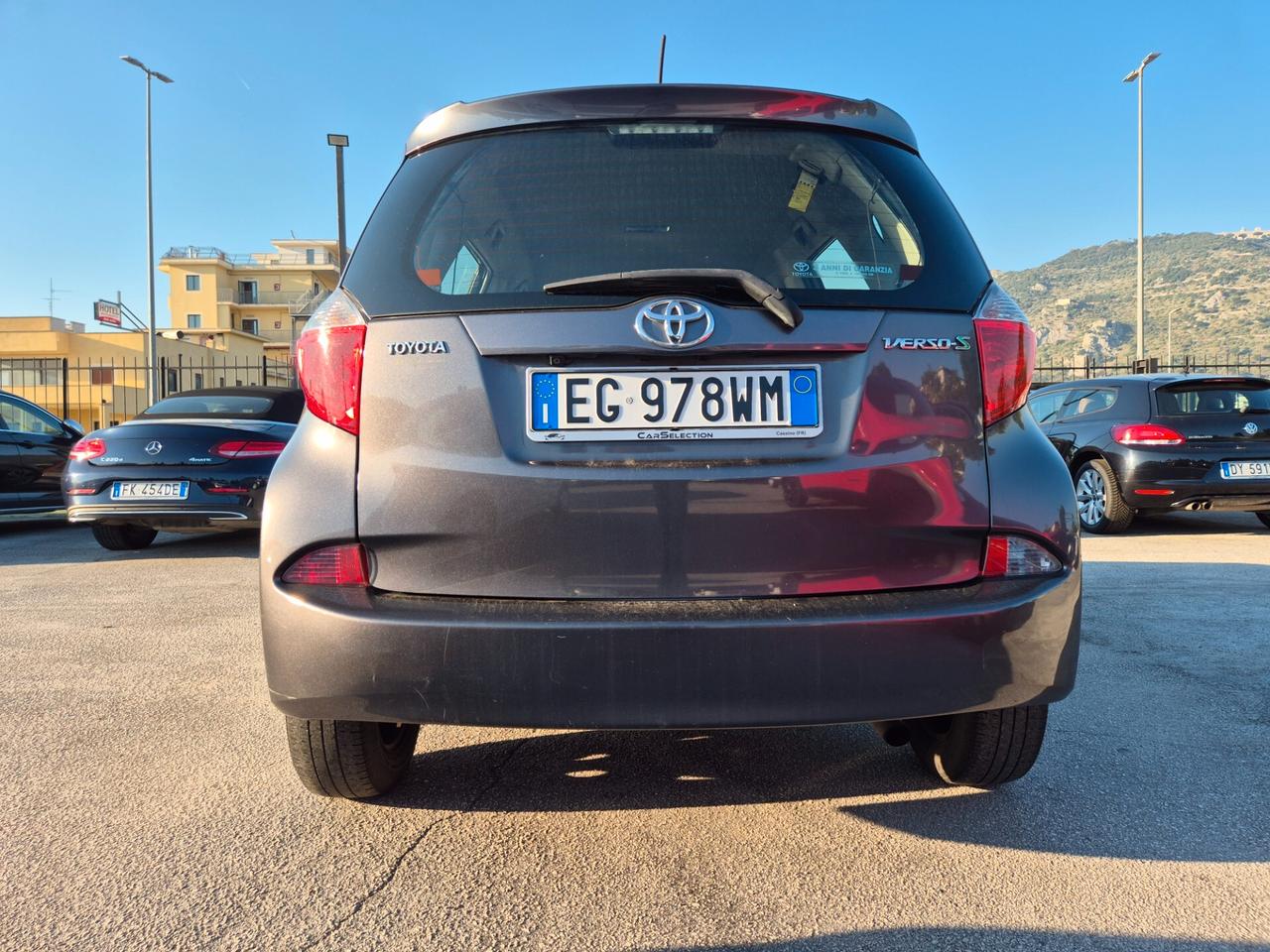 Toyota Verso-S 1.3 MT