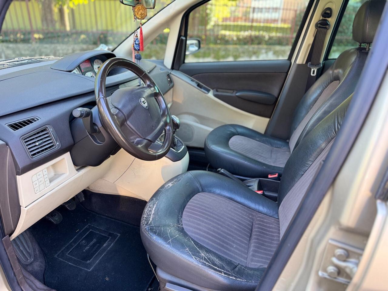 Lancia MUSA 1.4 16V Platino Plus benzina 2007