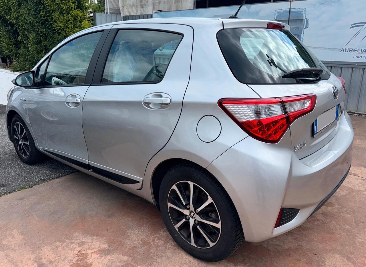Toyota Yaris 1.5 Hybrid 5 porte Active