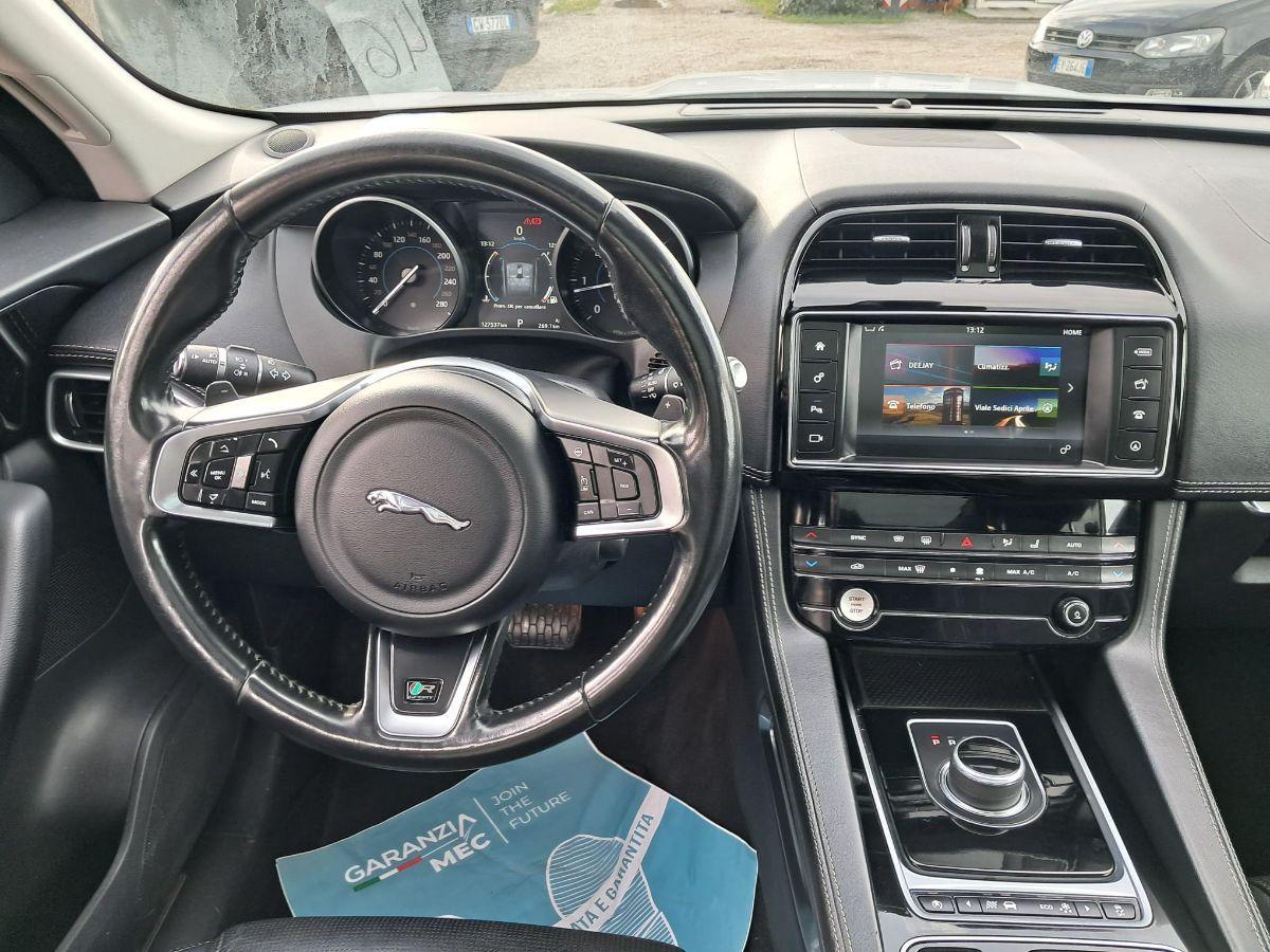 JAGUAR - F-Pace 2.0d R-Sport awd 180cv auto