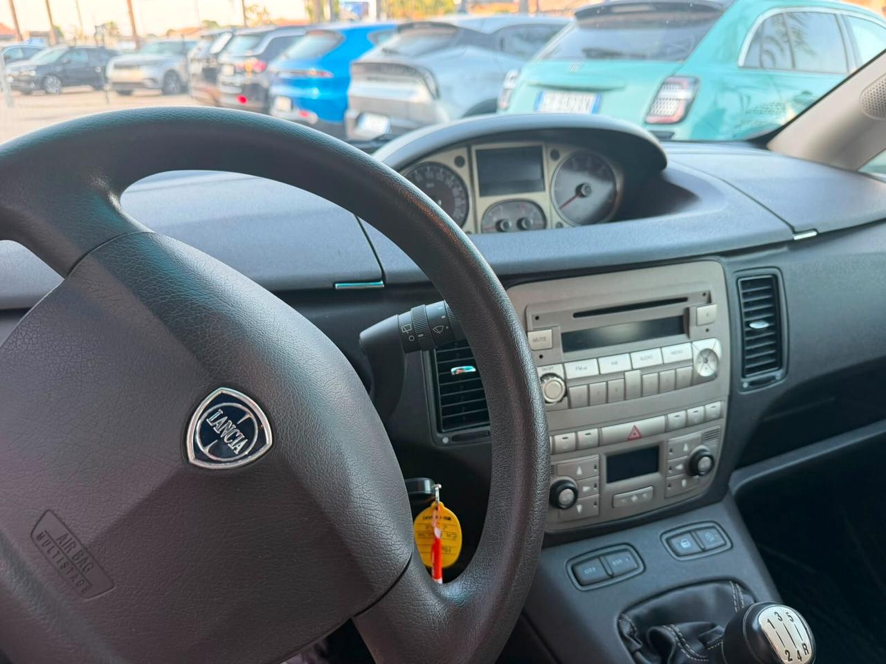 Lancia MUSA 1.3 Mjt 95 CV 5th Avenue