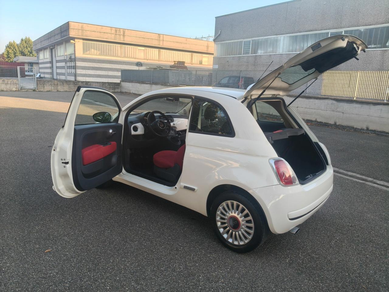Fiat 500 1.2 Lounge SOLAMENTE 74.000 KM