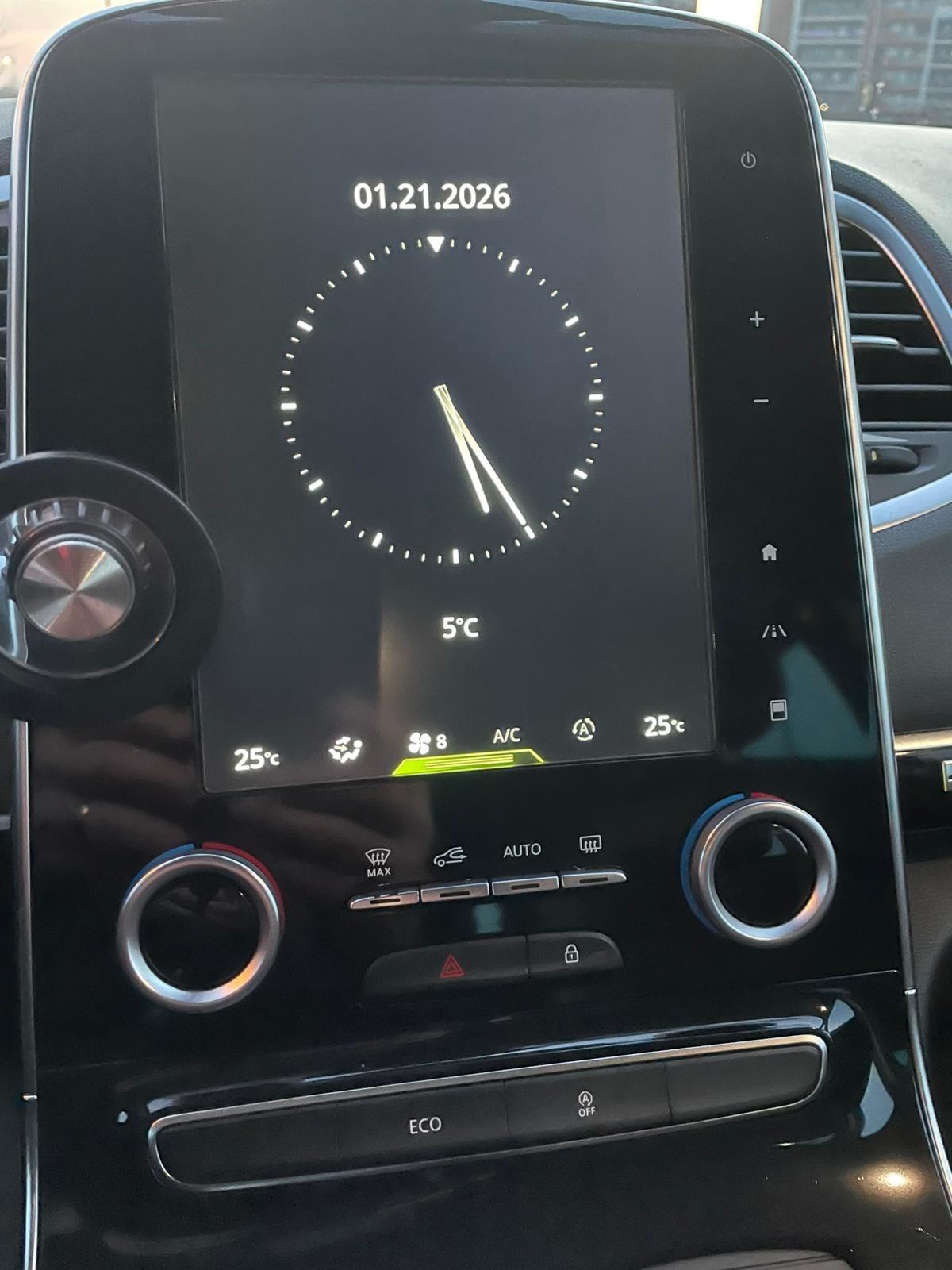 Renault Espace dCi 160CV EDC Energy Initiale Paris 4Control