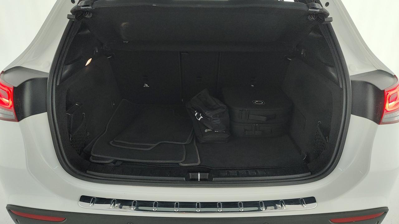 Mercedes-Benz GLA 250 e phev (eq-power) Sport Plus auto