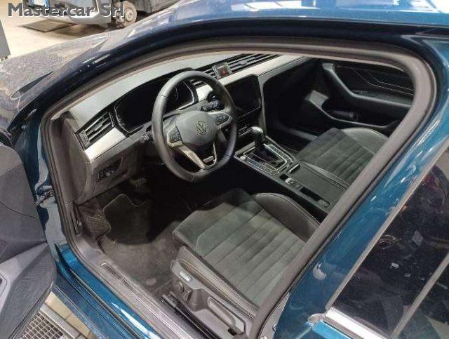 VOLKSWAGEN Passat Variant Passat Variant 2.0 tdi Executive 4motion 200cv dsg