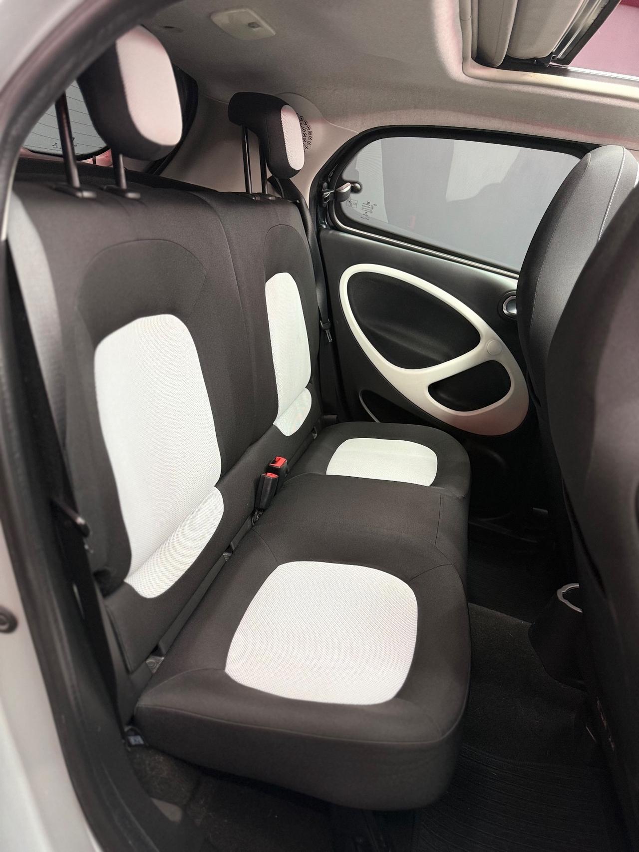 Smart ForFour 1.0 71 cv Prime CABRIO 2015