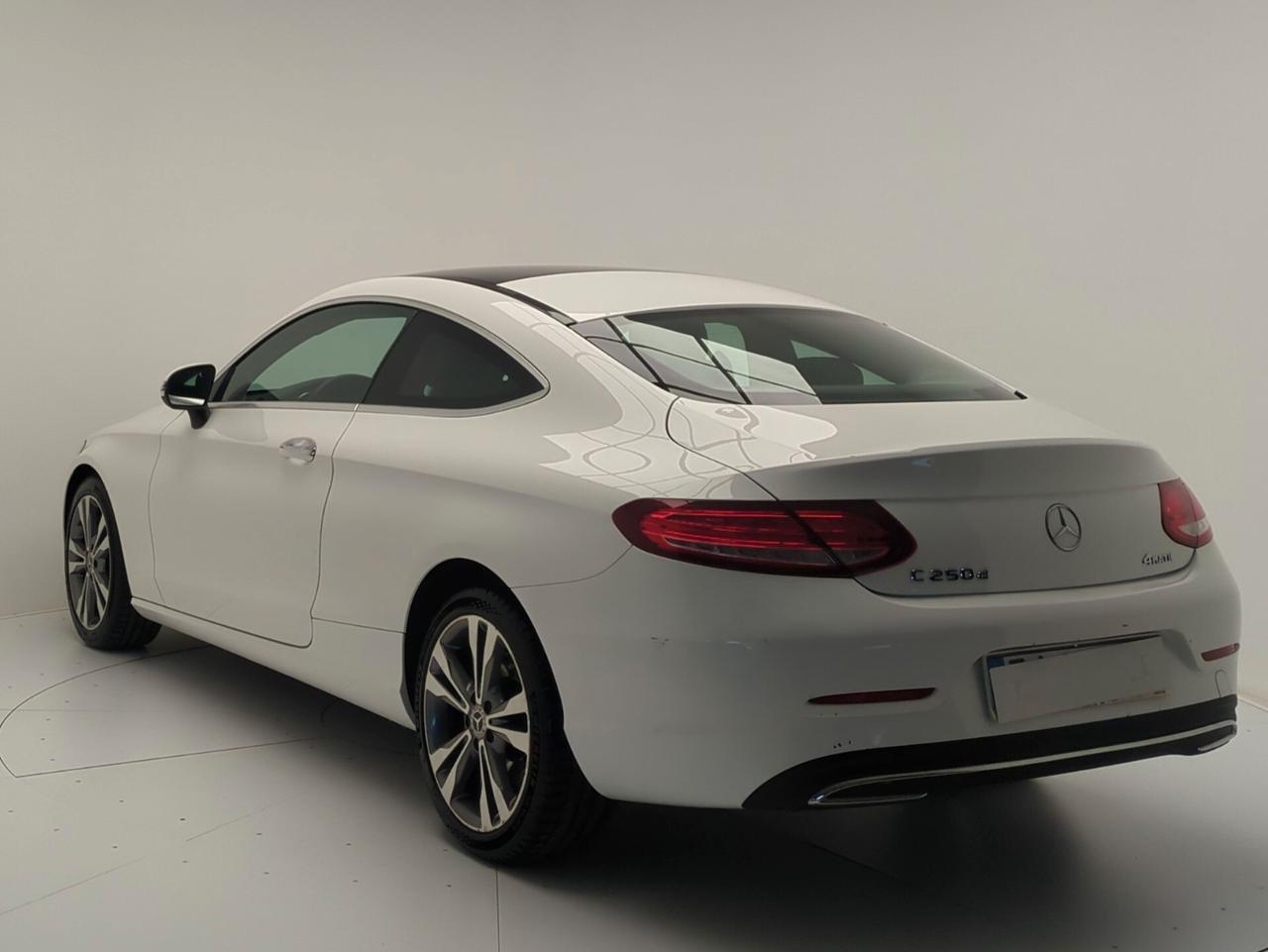 Mercedes-benz C 250 d 4Matic Auto Coupé Sport