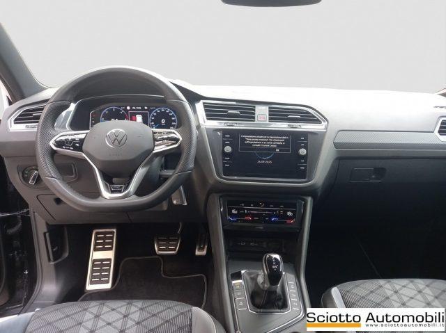 VOLKSWAGEN Tiguan 2.0 TDI 150 CV SCR DSG R-Line