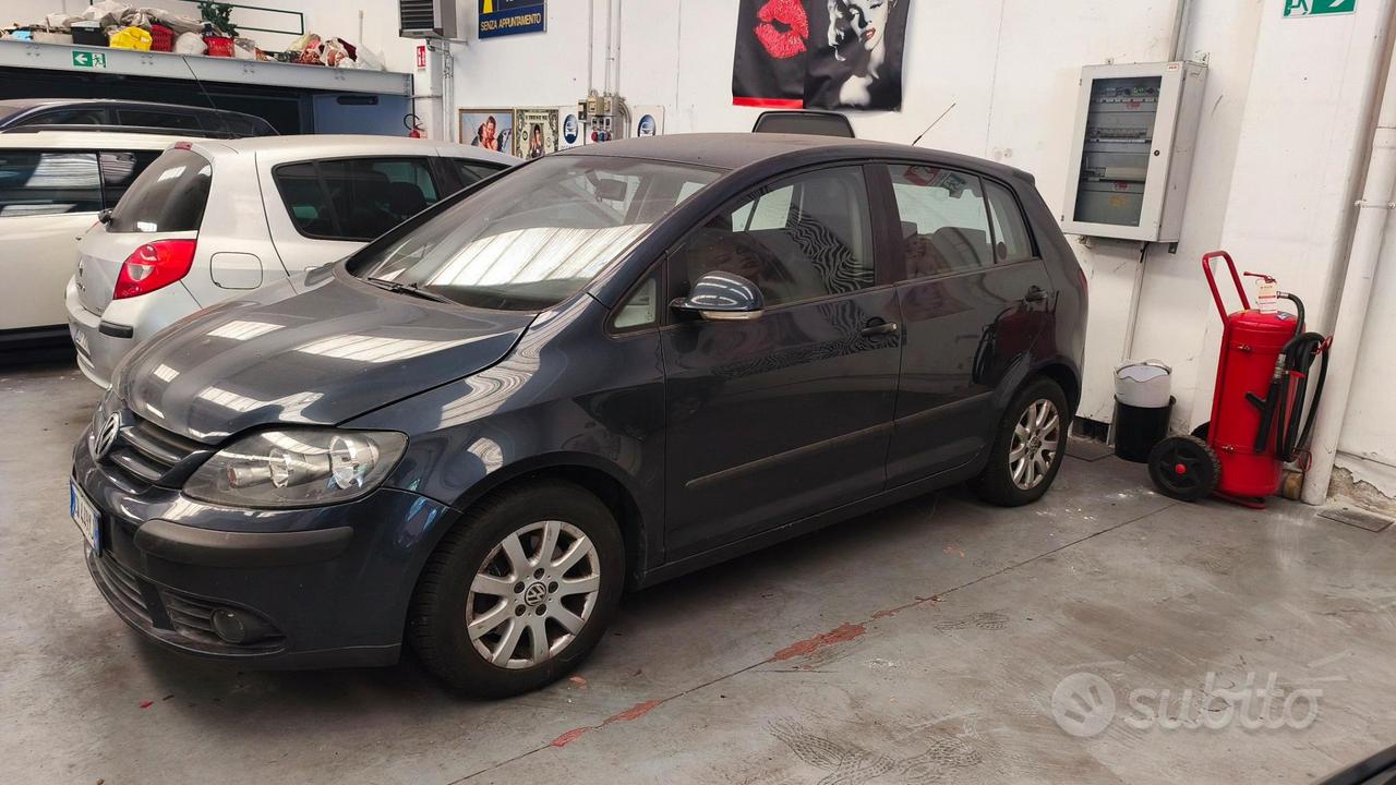 VW GOLF motore rigenerato