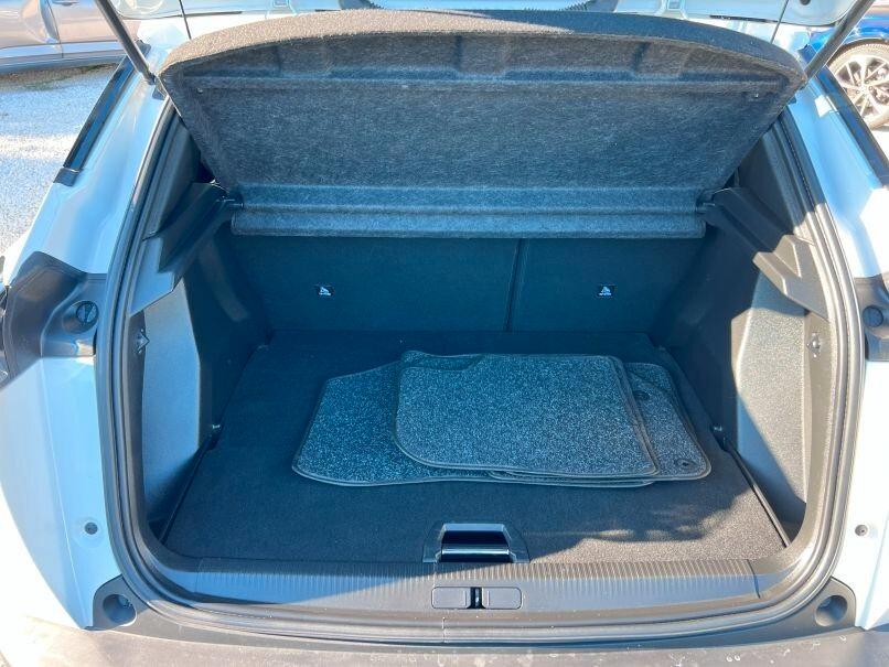 Peugeot 2008 BlueHDi 110 S&S Allure Pack