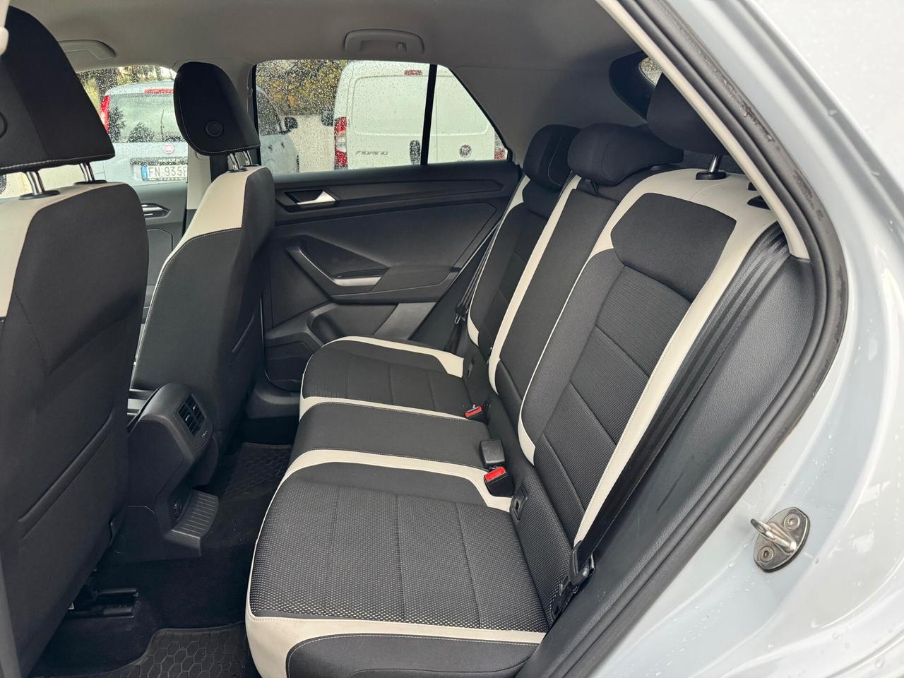 Volkswagen T-Roc 1.6 TDI 116cv