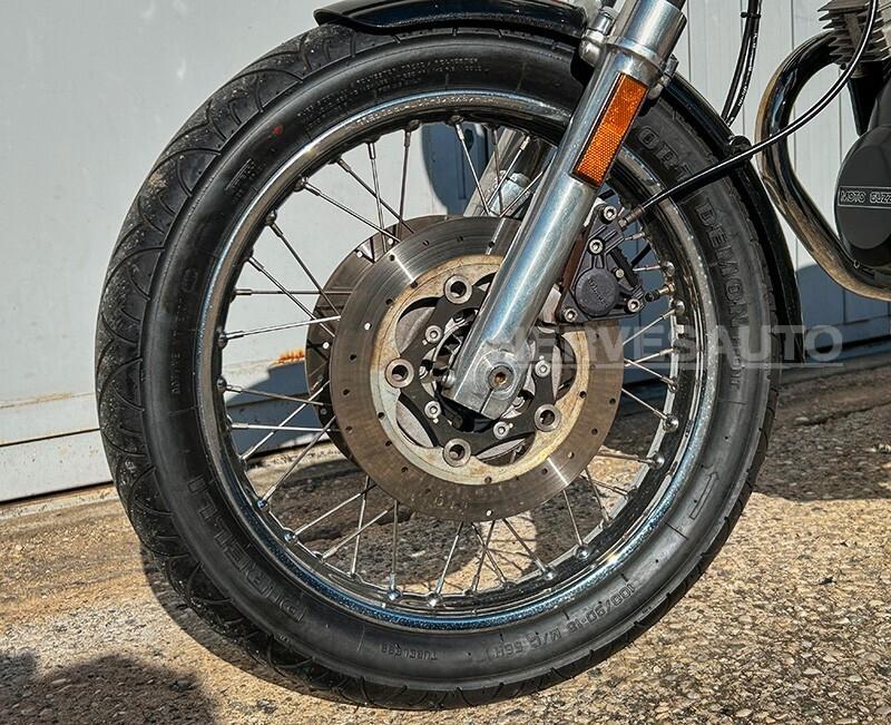 Moto Guzzi Nevada 750