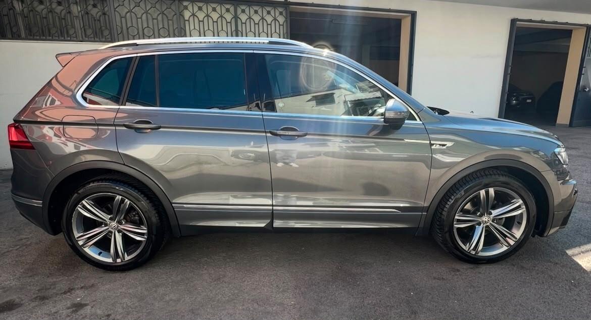 Volkswagen Tiguan 2.0 BiTDI SCR DSG 4MOTION Advanced R-Line BMT