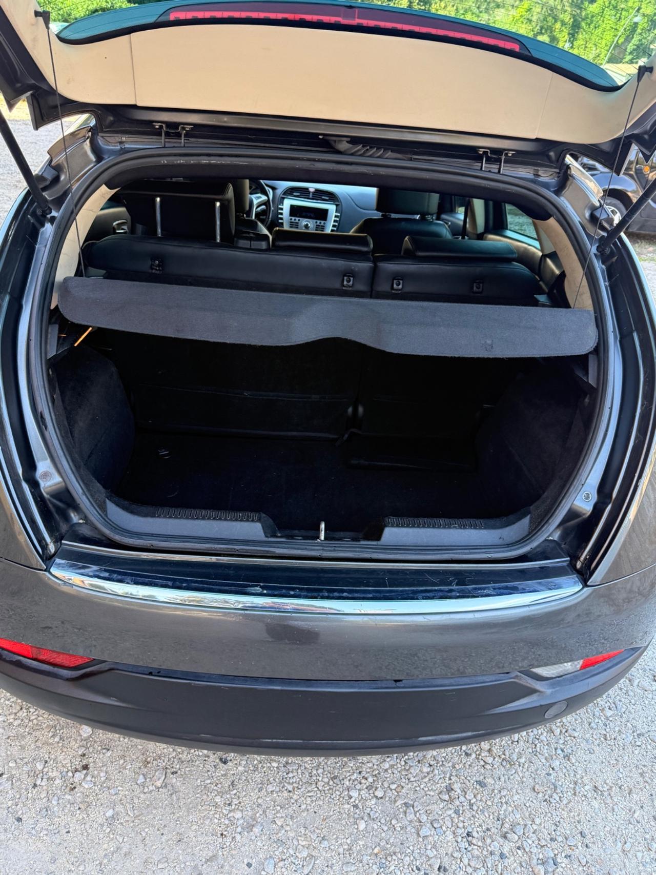 Lancia Delta 1.6 MJT DPF Gold