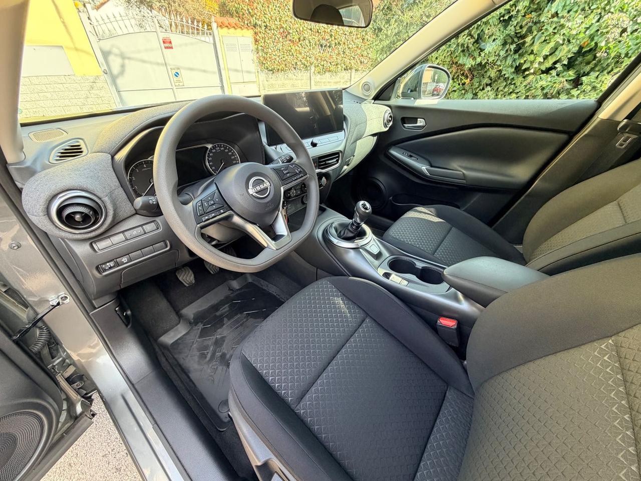 Nissan Juke Acenta 1.0 DIG-T 114 #9785