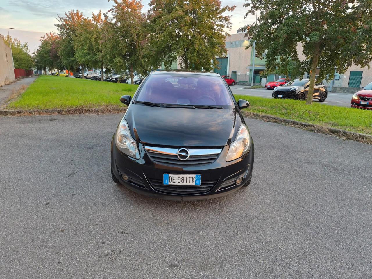 Opel Corsa 1.4 16V 3 porte Sport