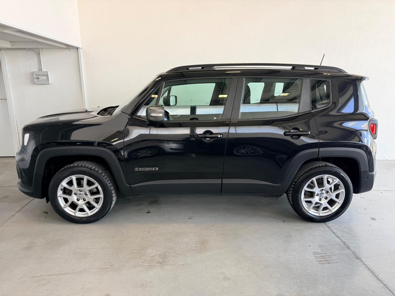 Jeep Renegade 2.0 Mjt 140CV 4X4 Limited Uconn 8.4