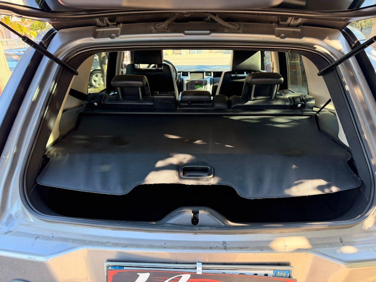 LAND ROVER - Range Rover Sport - 2.7 TDV6 HSE