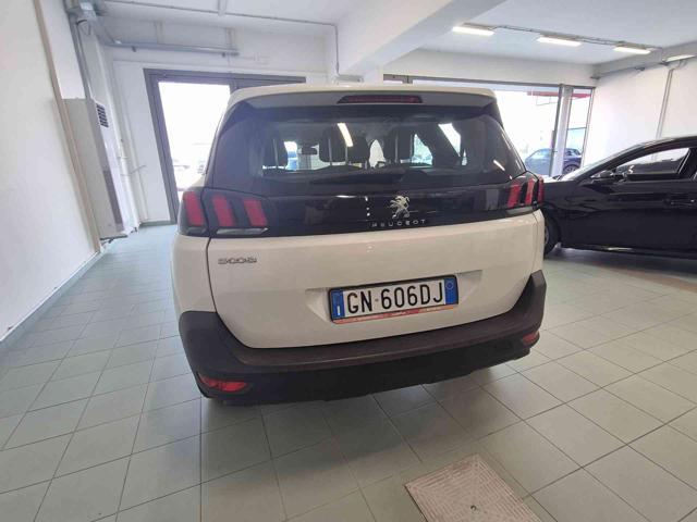 PEUGEOT 5008 BlueHDi 130 S&S Active Pack