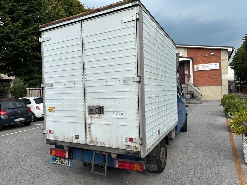 Mercedes Sprinter cassone centinato 7 posti