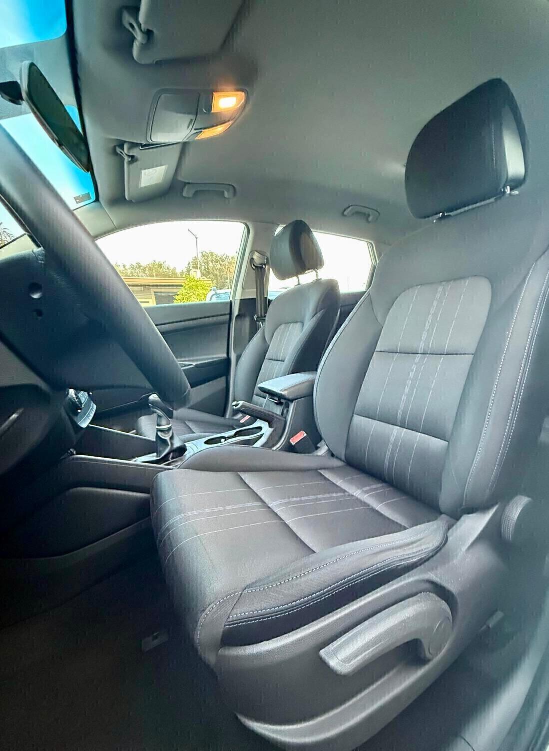 Hyundai Tucson 1.7 CRDi,Navi,Retrocamera,Led diurni,ecc.