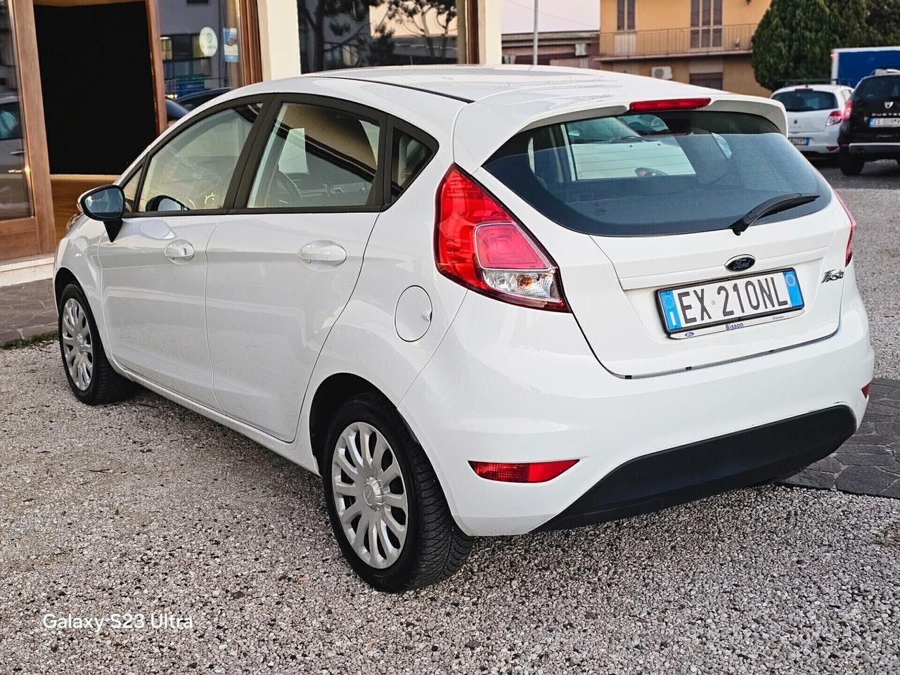 Ford Fiesta 1.5 DIESEL OK PER NEOPATENTATI ANNO 10/2012