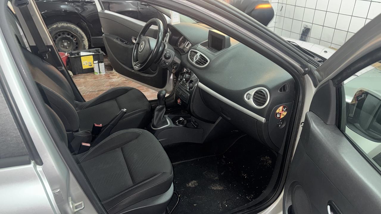 Renault Clio 1.2 16V 5 porte Live!