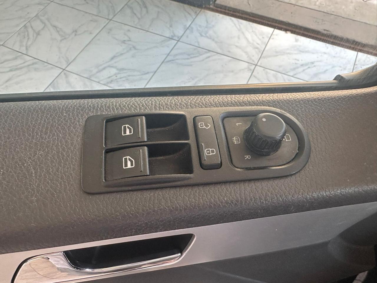 Volkswagen Multivan 2.0 BiTDI 180CV Highline