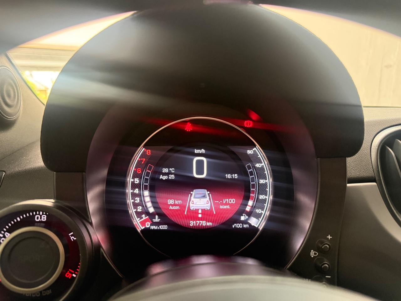 Abarth 595 C 1.4 Turbo T-Jet 165 CV