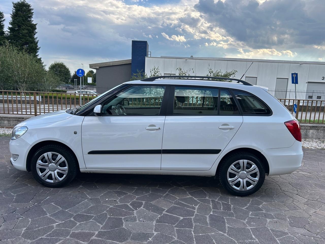 Skoda Fabia - 2011 1.6 TDI CR 75CV