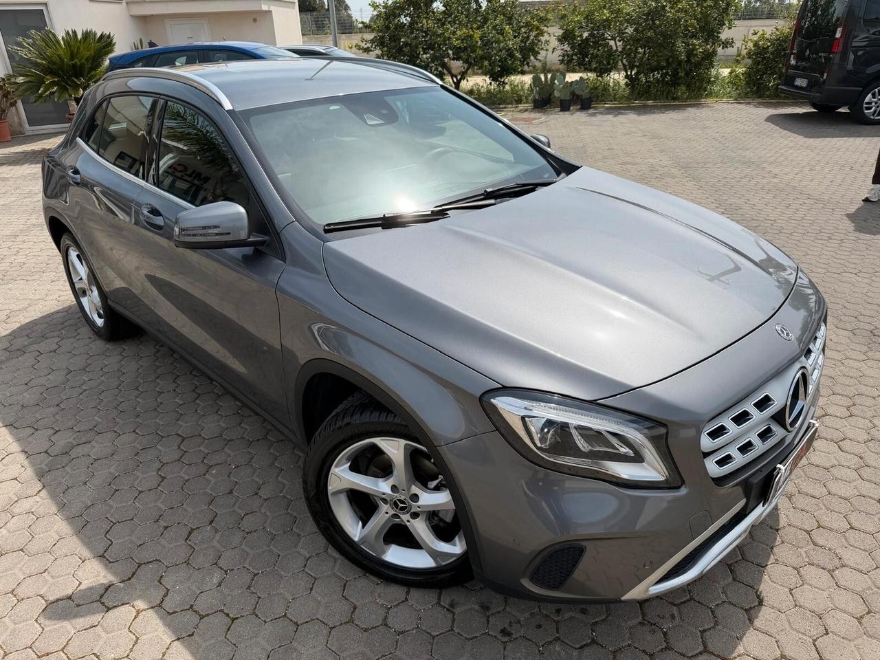 Mercedes-benz GLA 200 d Automatic 4Matic Premium