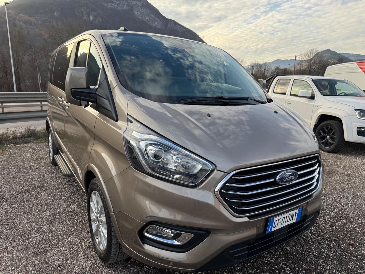 Ford Transit Custom 340 2.0 TDCi 185 aut. PL-TA Nugget